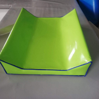 Baby changer (with wings)